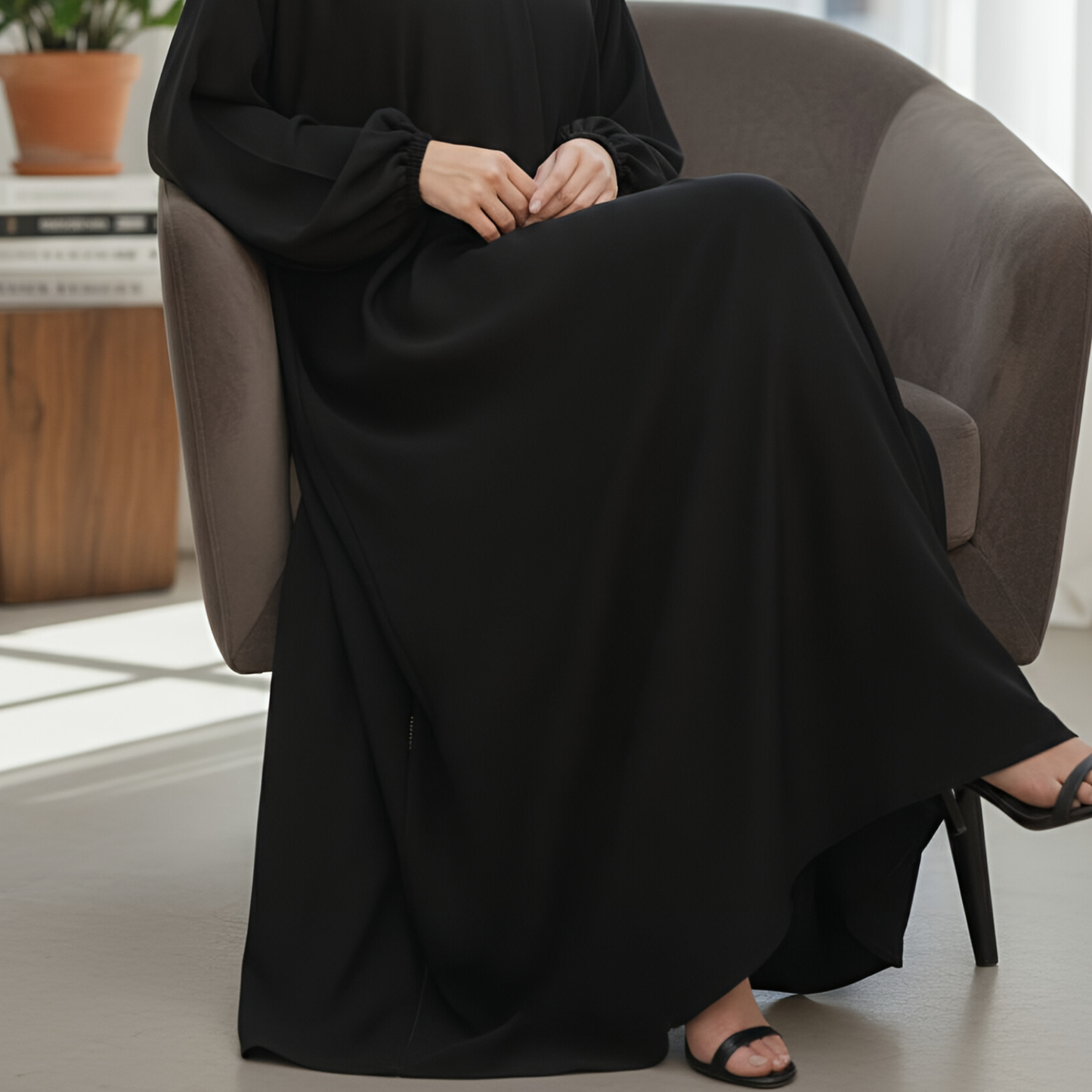 Umbrella Cut Closed Abaya with Elasticated Cuffs